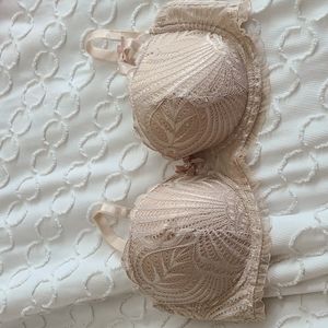 Push up demi bra Venus